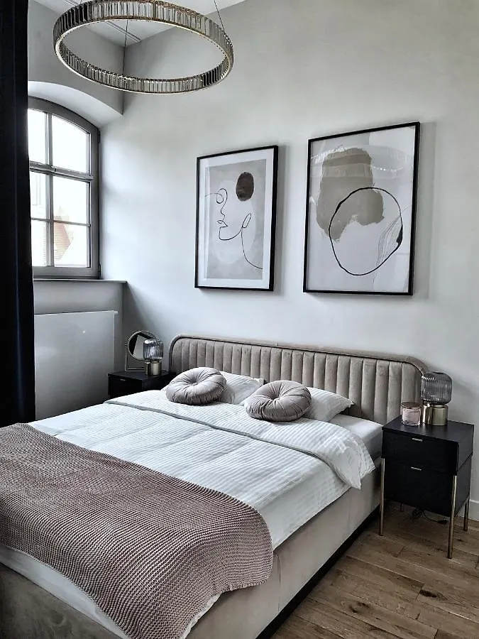 Apartment Idylla Apartamenty W Sercu Wroclawia Na Ostrowie Tumskim